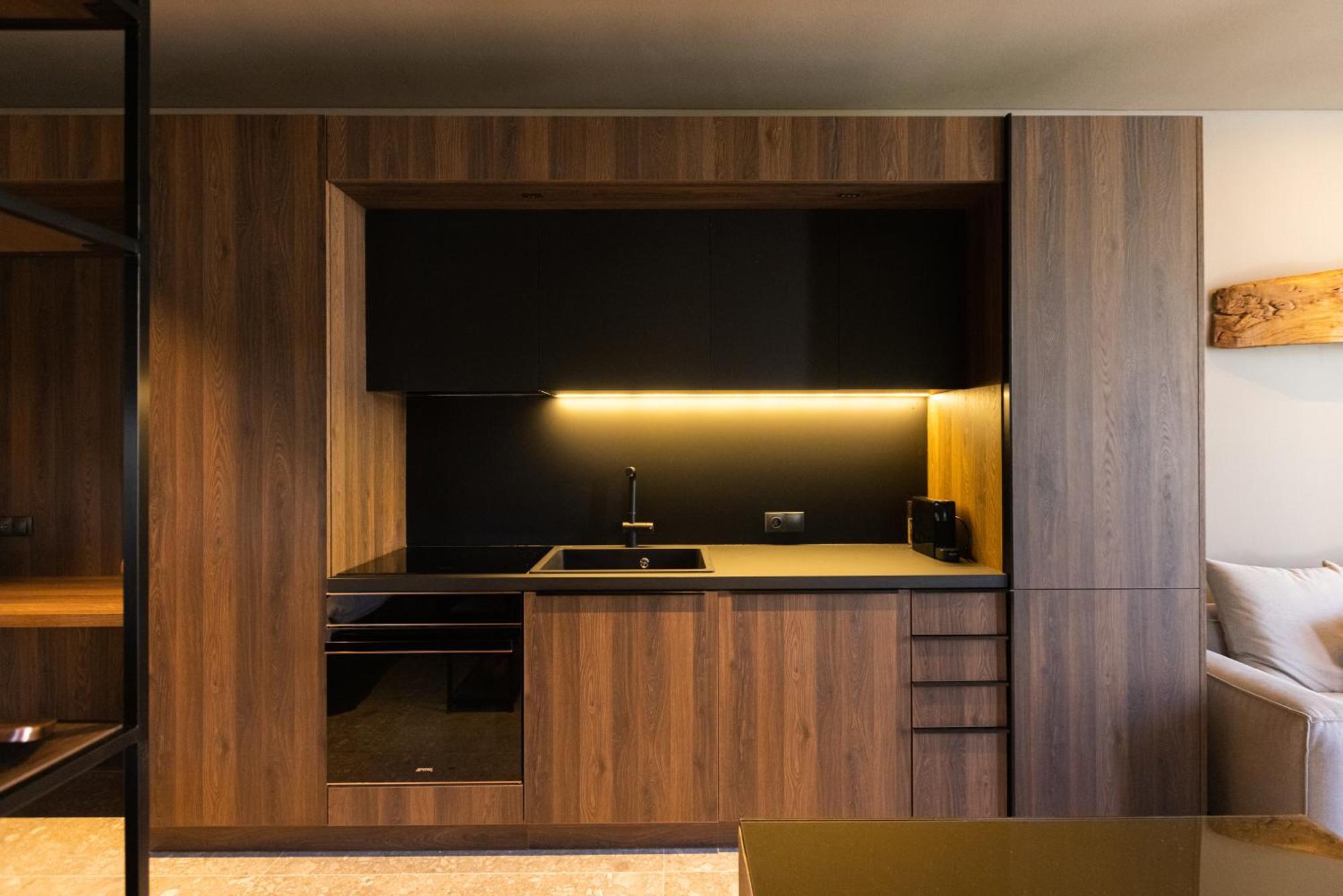 Vouliagmeni Apartments 18 雅典 外观 照片